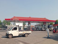 Harga Pertamax Tembus Rp16.250 per Liter, SPBU di Jombang Sepi Pengguna dan Warga Beralih ke Pertalite