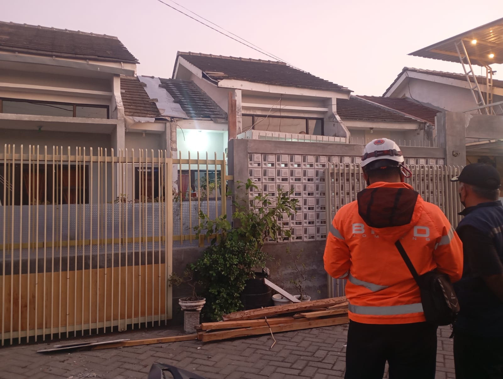 Angin Kencang Terjang Tujuh Rumah di Bareng Jombang, BPBD Pastikan Tak Ada Korban Jiwa