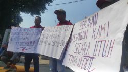 Buruh Korban PHK PT SGS Jombang Dirikan Tenda Keprihatinan, Desak Disnaker Segera Fasilitasi Mediasi