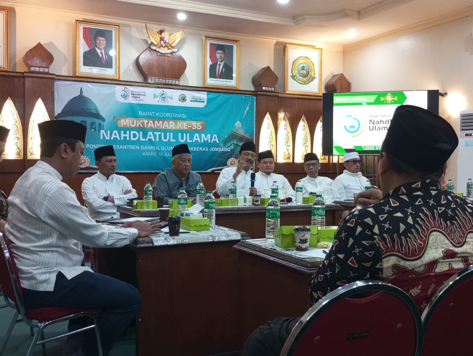 OC Muktamar ke-35 NU Gelar Rapat Perdana di Tambakberas, Gus Ipul Pastikan Persiapan Mulai Dimatangkan