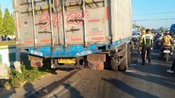 Rem Blong di Jogoroto Jombang, Truk Tabrak Motor dan Pejalan Kaki, Dua Tewas Enam Luka