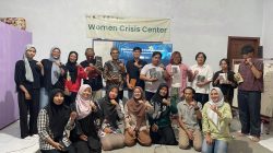 Aliansi Inklusi Jombang Ajak Anak Muda Refleksikan Relasi Kuasa Lewat Bedah Novel Tuhan Izinkan Aku Menjadi Pelacur