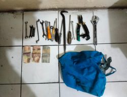 Kepergok Warga, Pencuri Kotak Amal di Tulungagung Pingsan Setelah Terjatuh Saat Kabur