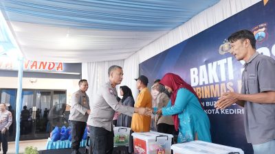 Kakorbinmas Baharkam Polri Tinjau Pelaksanaan Gerakan Pangan Murah di Kabupaten Kediri