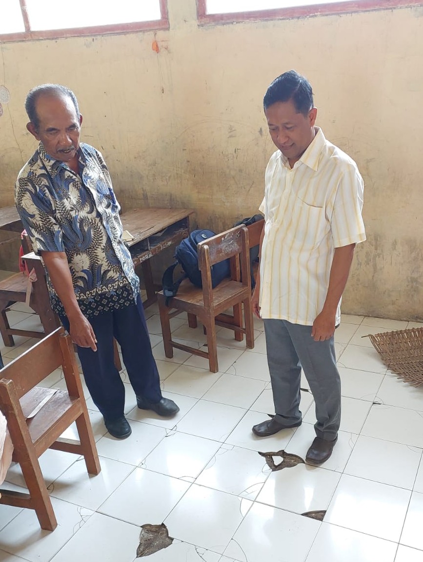 Masa Reses Dimanfaatkan DPRD Kabupaten Kediri Serap Aspirasi, Ketua Komisi I Tinjau SDN Dawung I