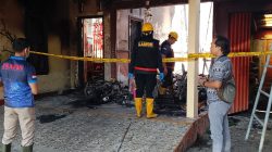 Tim Labfor Polda Jatim dan Inafis Polres Kediri Olah TKP Kebakaran Rumah di Plosoklaten, Pelaku Masih Diburu