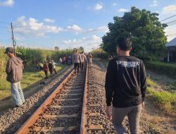 KAI Daop 7 Madiun Konfirmasi KA Dhoho Tertemper Sepeda Motor di Perlintasan Liar Kediri, Pengendara Tewas