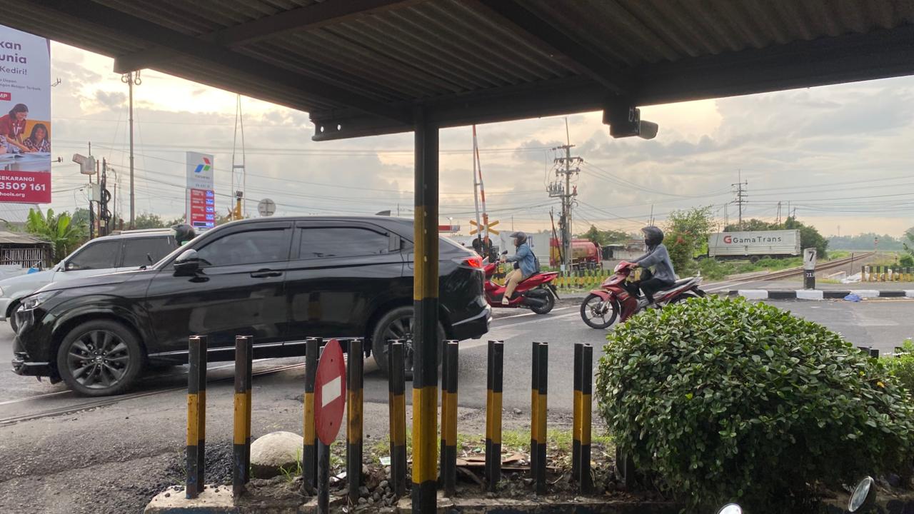 DJKA dan Pemprov Jatim Matangkan Mitigasi Perlintasan Mengkreng, Flyover Kembali Jadi Prioritas
