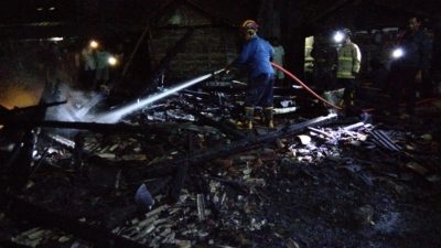Tempat Pengasapan Ikan di Campurdarat Tulungagung Terbakar, Kerugian Ditaksir Rp5 Juta