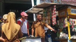 Berjualan di Bahu Jalan dan Trotoar, PKL di Jalan Letjen Suprapto Tulungagung Ditertibkan