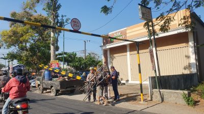 Pemasangan 11 Portal Pembatas Kendaraan di Jalur Alternatif Gondang Ditarget Rampung Dua Hari