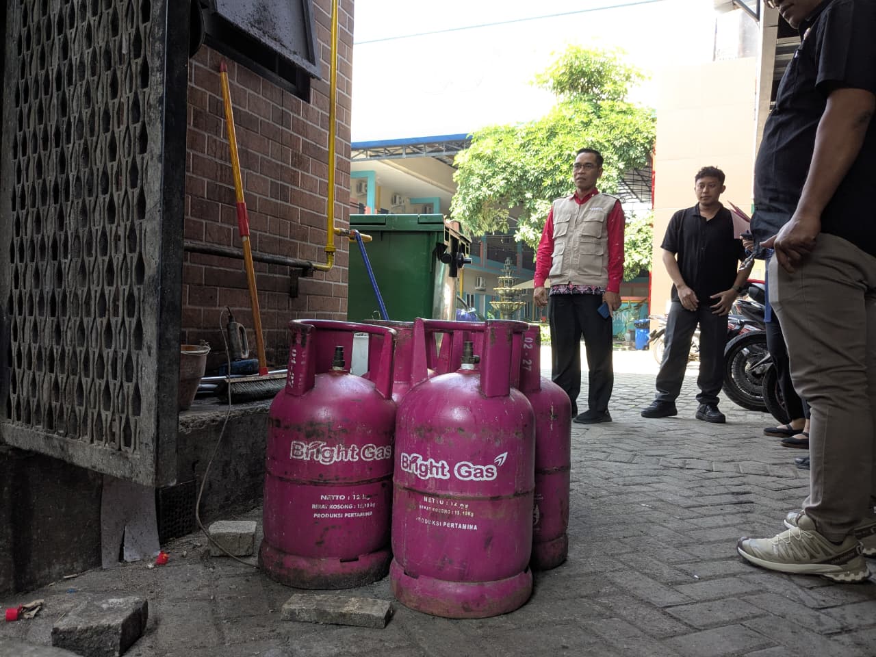 Sidak Gabungan di Kota Blitar, Tim Temukan Pelaku Usaha Gunakan Elpiji Subsidi 3 Kg
