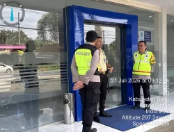 Tingkatkan Keamanan, Polsek Selorejo Intensifkan Patroli ke Bank dan Objek Vital