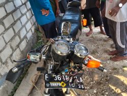 Motor RX King Tabrak Tiang Listrik hingga Masuk Sungai, Dua Pemuda di Sekaran Lamongan Tewas