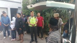 Polsek Babat Kawal Pemakaman Korban Pendakian Gunung Piramid Bondowoso