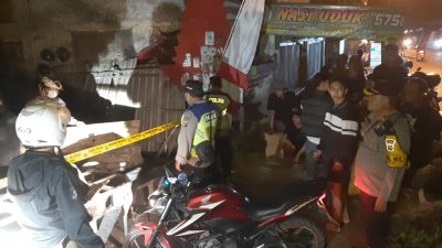 Kebakaran Hebat di Jembatan Babat Lamongan, Bangunan Semi Permanen dan Dua Motor Ojek Ludes