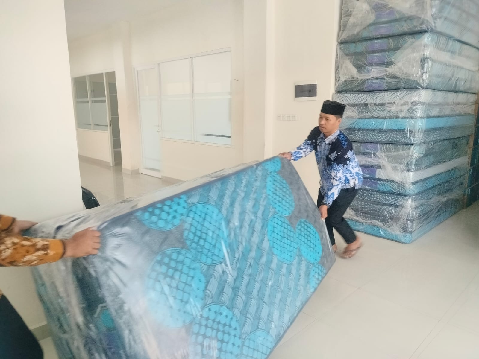 3.000 Kasur Baru Disiapkan untuk Muktamirin, Ruang Kelas Disulap Jadi Penginapan