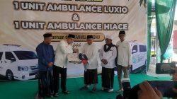 YANMU Wakafkan Dua Ambulans dan 3.000 Al-Qur’an untuk Muktamar NU di Tambakberas