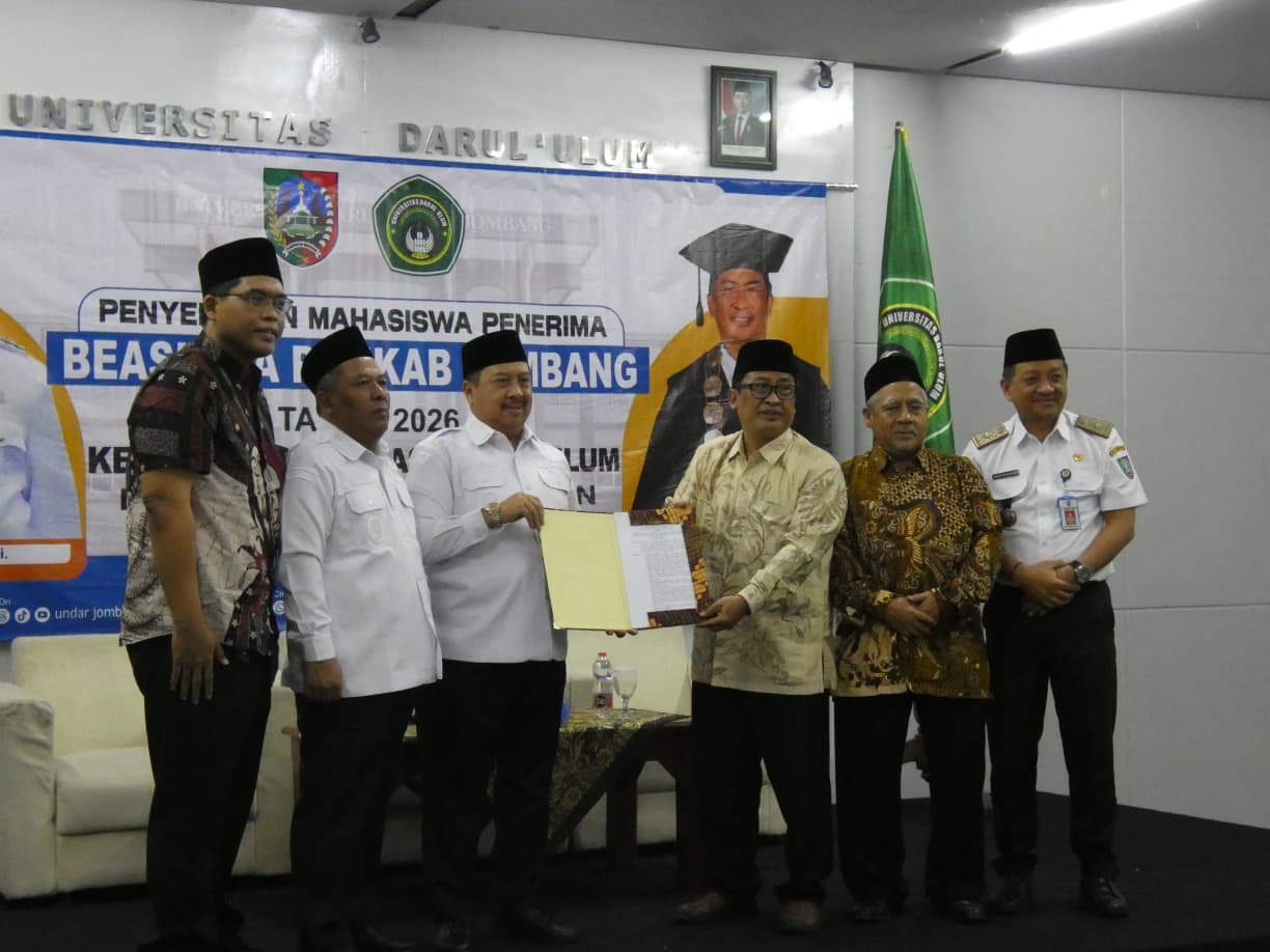 Sebanyak 30 Mahasiswa Baru UNDAR Jombang Terima Beasiswa Pemkab 2026