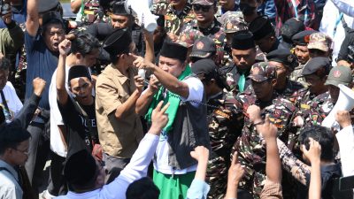 Di Luar Arena Muktamar NU Memanas, Massa Pendukung Caketum Coba Terobos GSG Tambakberas
