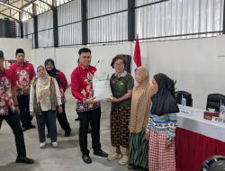 Bantuan Pangan Nasional Disalurkan, Ribuan Keluarga di Blitar Terima 30 Kilogram Beras