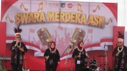Swara Merdeka ASN Kabupaten Kediri Tampilkan Vokal Prima, Busana Merah Putih Jadi Daya Tarik
