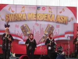 Swara Merdeka ASN Kabupaten Kediri Tampilkan Vokal Prima, Busana Merah Putih Jadi Daya Tarik