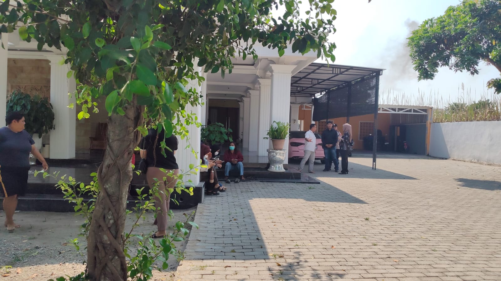 YM Terjerat Kasus Arisan Online dan Investasi Bodong, Kini Resmi Jadi Tersangka