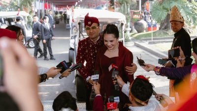 Curi Perhatian, Raffi Ahmad Kenakan Busana Khas Kabupaten Kediri di Upacara Kemerdekaan