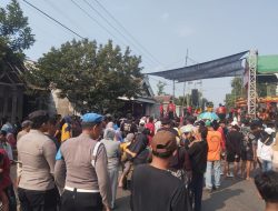 Polsek Kras Intensif Amankan Pertunjukan Seni Agustusan di Sejumlah Desa