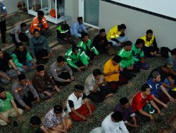 Kenang Affan Kurniawan, Komunitas Ojol Ponorogo Gelar Doa Bersama di Masjid Polres