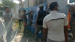 Satpol PP Kabupaten Kediri Tertibkan Reklame Liar di Tiga Wilayah