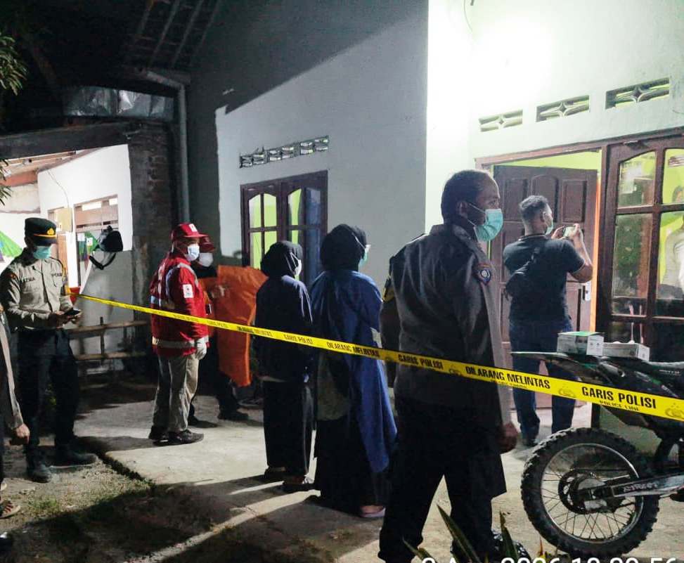 Dua Hari Tak Terlihat, Warga Talun Ditemukan Meninggal di Dalam Kamar