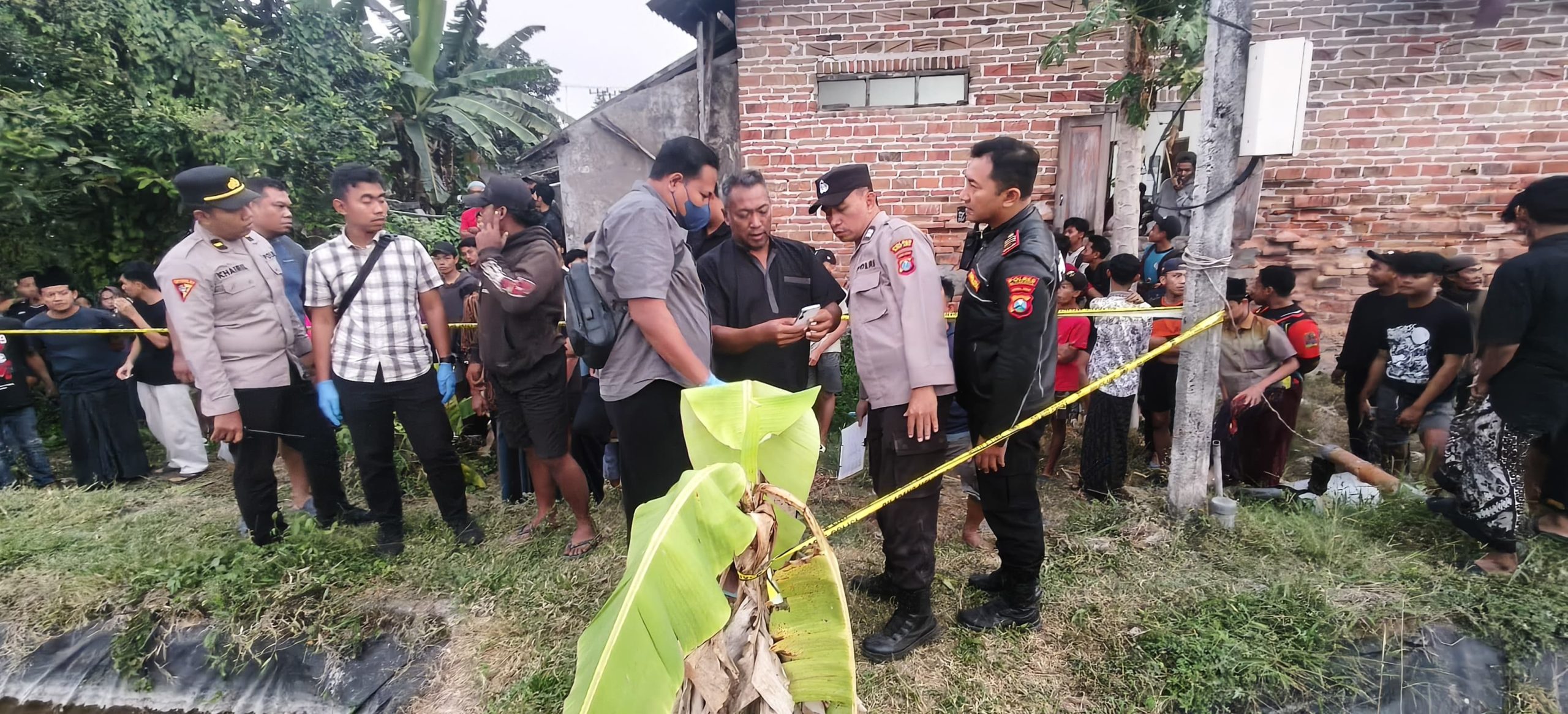 Dua Hari Tak Pulang, Warga Ringinrejo Kediri Ditemukan Meninggal di Kolam Ikan Koi Blitar