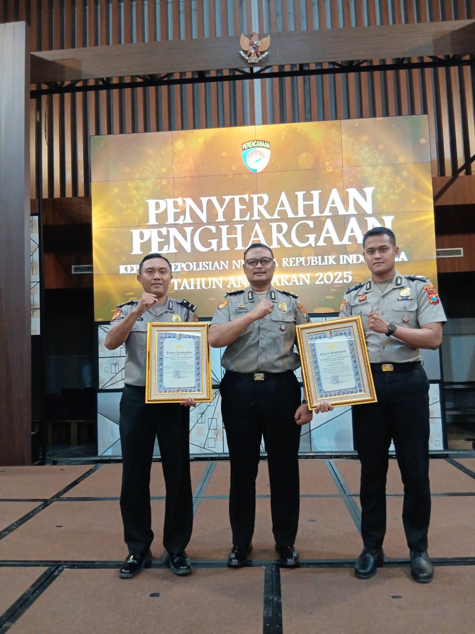 Layanan Memuaskan, Polres Blitar Raih Dua Penghargaan Kapolri, Predikat WBK dan Pelayanan Prima