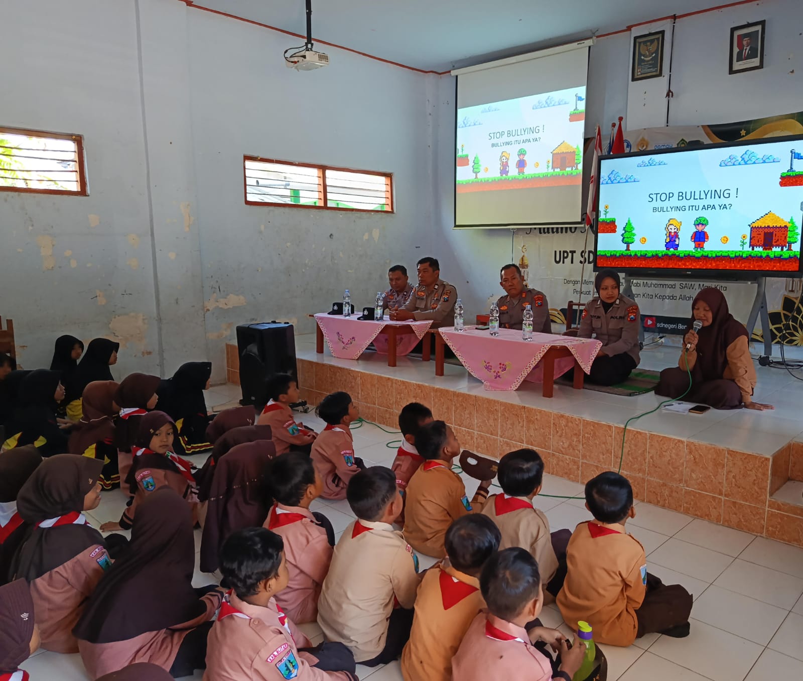 Polsek Garum Edukasi Pelajar soal Bullying, Etika Bermedsos hingga Keselamatan Berlalu Lintas