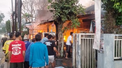 Nyalakan Kompor, Api Menyambar Botol BBM, Sekeluarga Terluka, Motor dan Uang Ikut Ludes