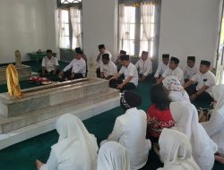 Jelang Hari Jadi ke-702 Blitar, Bupati Rijanto Ziarah ke Sejumlah Makam Tokoh