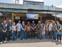 Sukses Jalankan Program JAMULA, Bupati Lamongan Raih Penghargaan di HUT ke-28 IJTI
