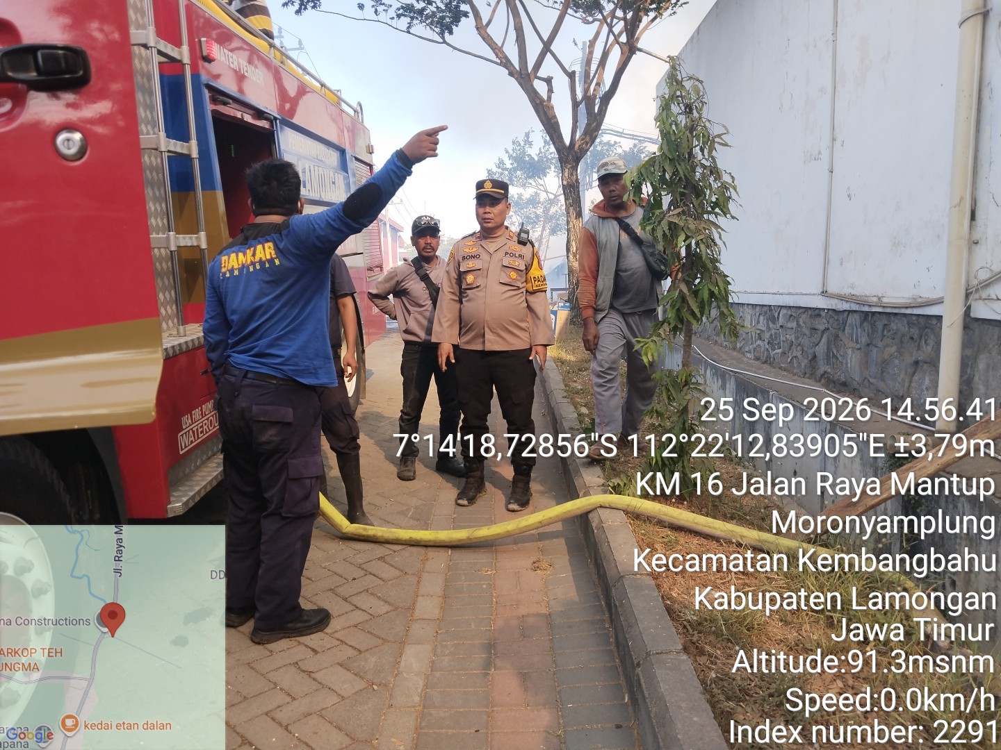 Pabrik Kayu PT YWI Lamongan Terbakar, Tujuh Bangunan dan Dump Truck Hangus, Kerugian Rp10 Miliar