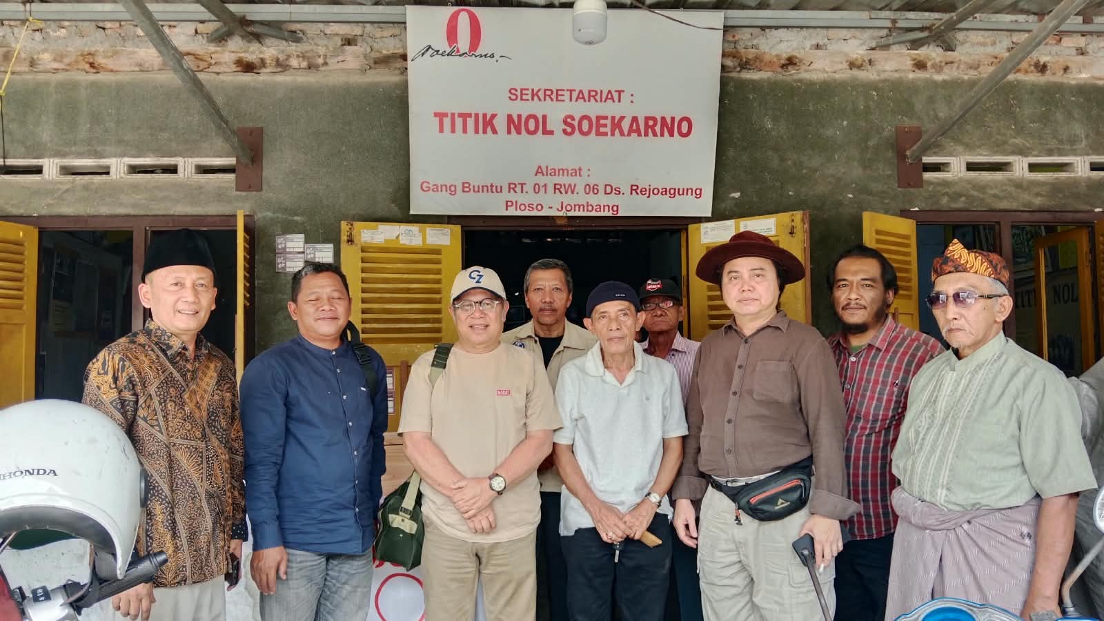 Tim Ahli Cagar Budaya Nasional Telusuri Rumah yang Diduga Jadi Tempat Lahir Bung Karno di Ploso