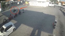 CCTV Rekam Aksi Pelaku, Motor Karyawan Pabrik Raib di Indomaret Mojongapit Jombang