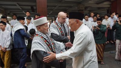 Imam Besar Masjid Al-Aqsa Hadir di Tebuireng, Gus Kikin: Solidaritas Palestina Bukan Hal Baru