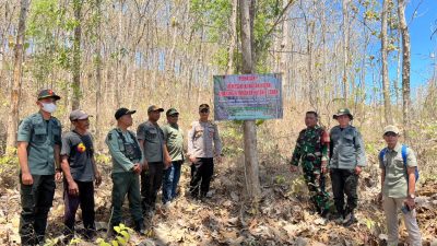 Darurat Karhutla, Polres Malang Pasang Banner Larangan Membakar Hutan dan Lahan