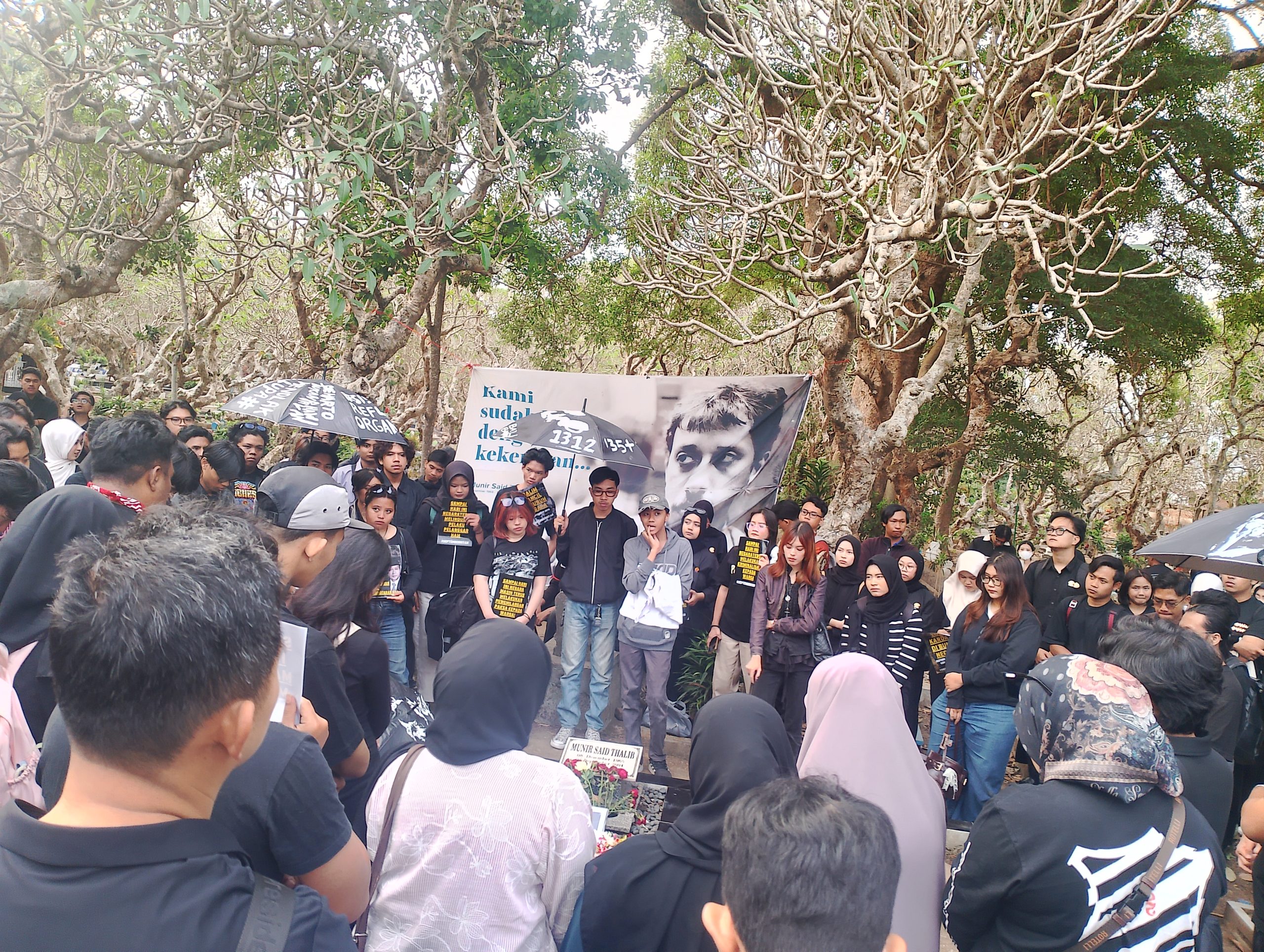 22 Tahun Kematian Munir, Ratusan Mahasiswa Gelar Aksi Simbolik di Kota Batu