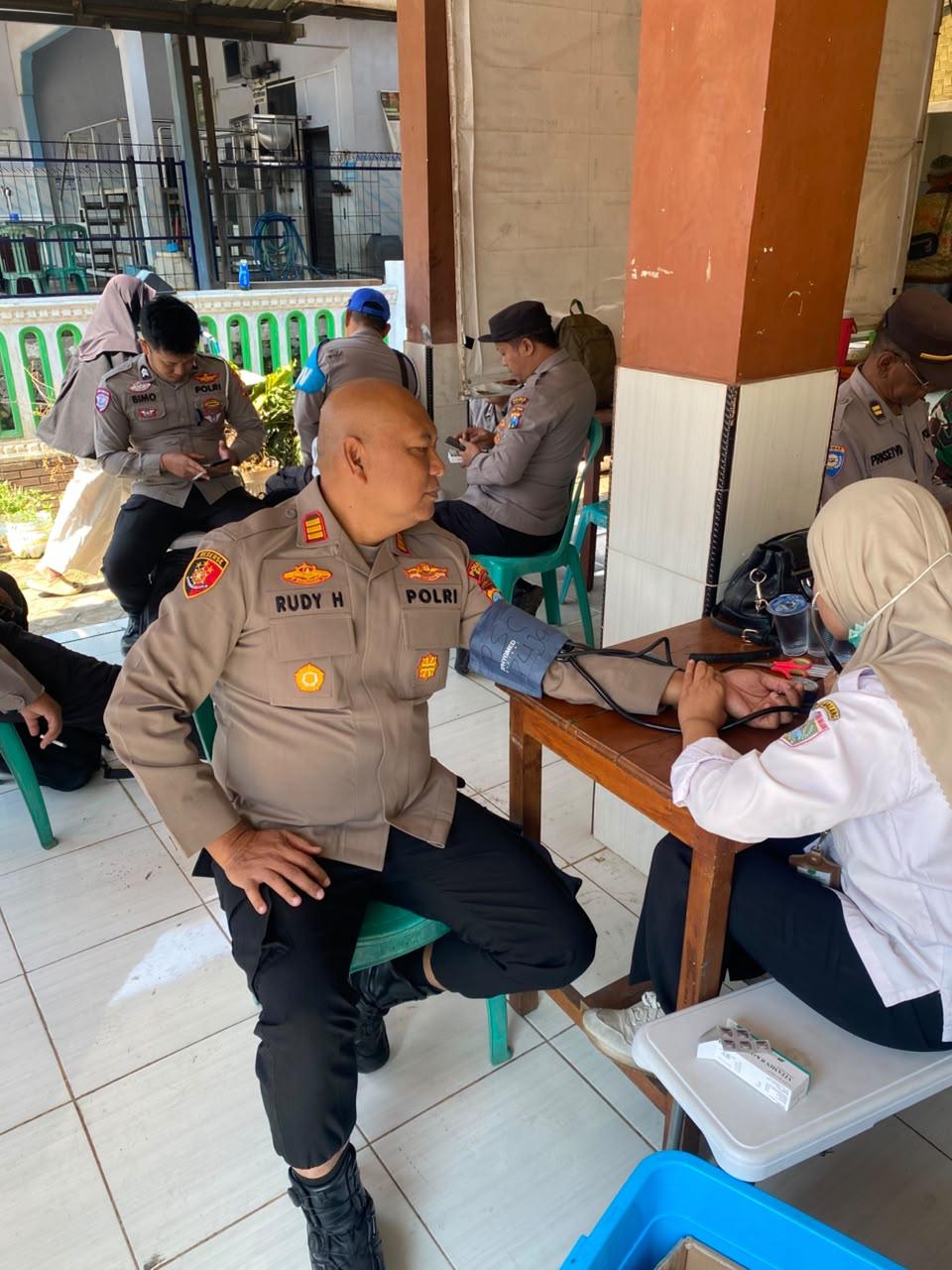 Siaga Karhutla Gunung Buthak, Tim Medis Beri Layanan Kesehatan Gratis untuk Petugas Gabungan