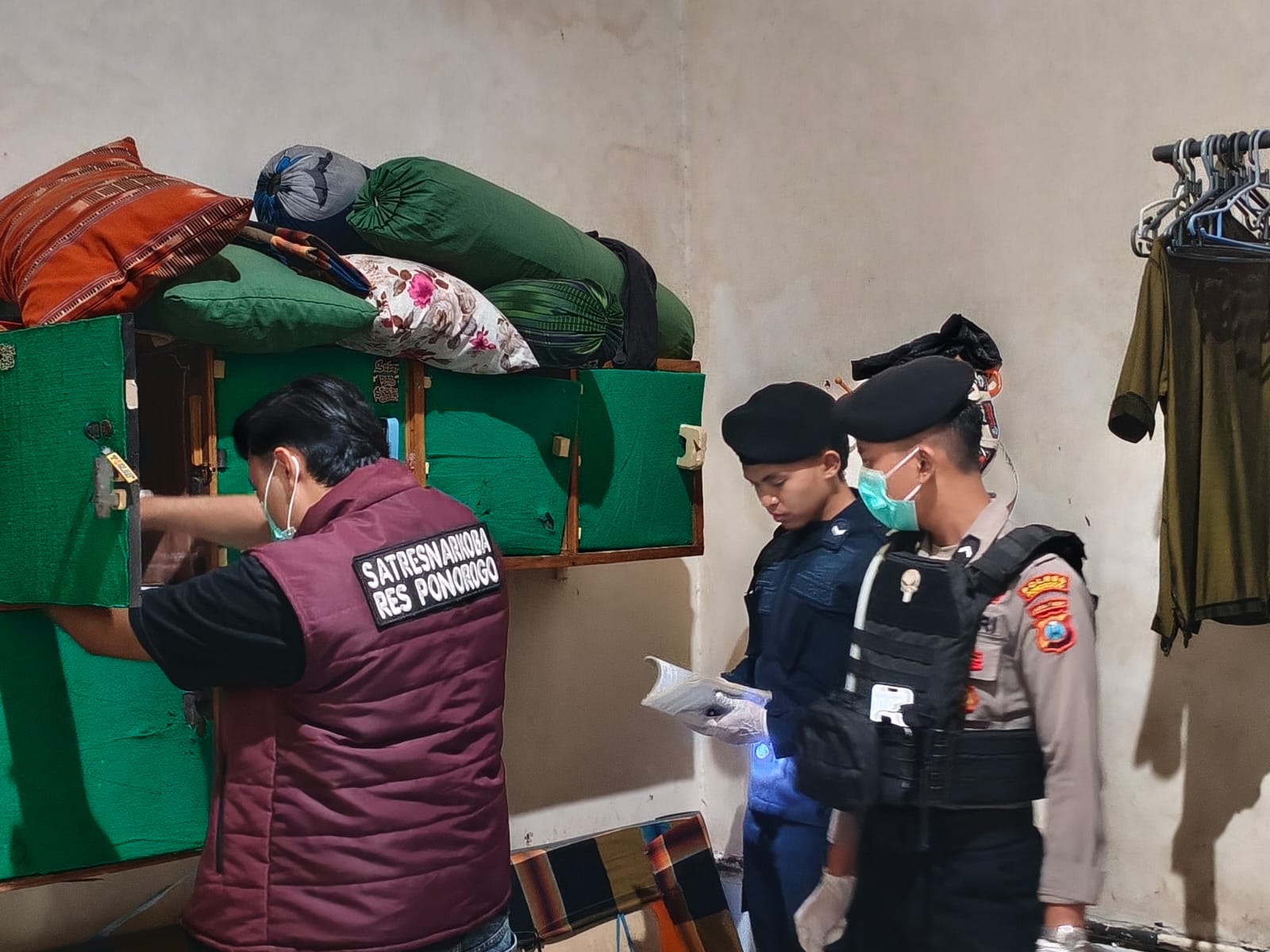 Razia Rutan Ponorogo, Narkoba dan HP Nihil, Piring hingga Paku Disita Petugas