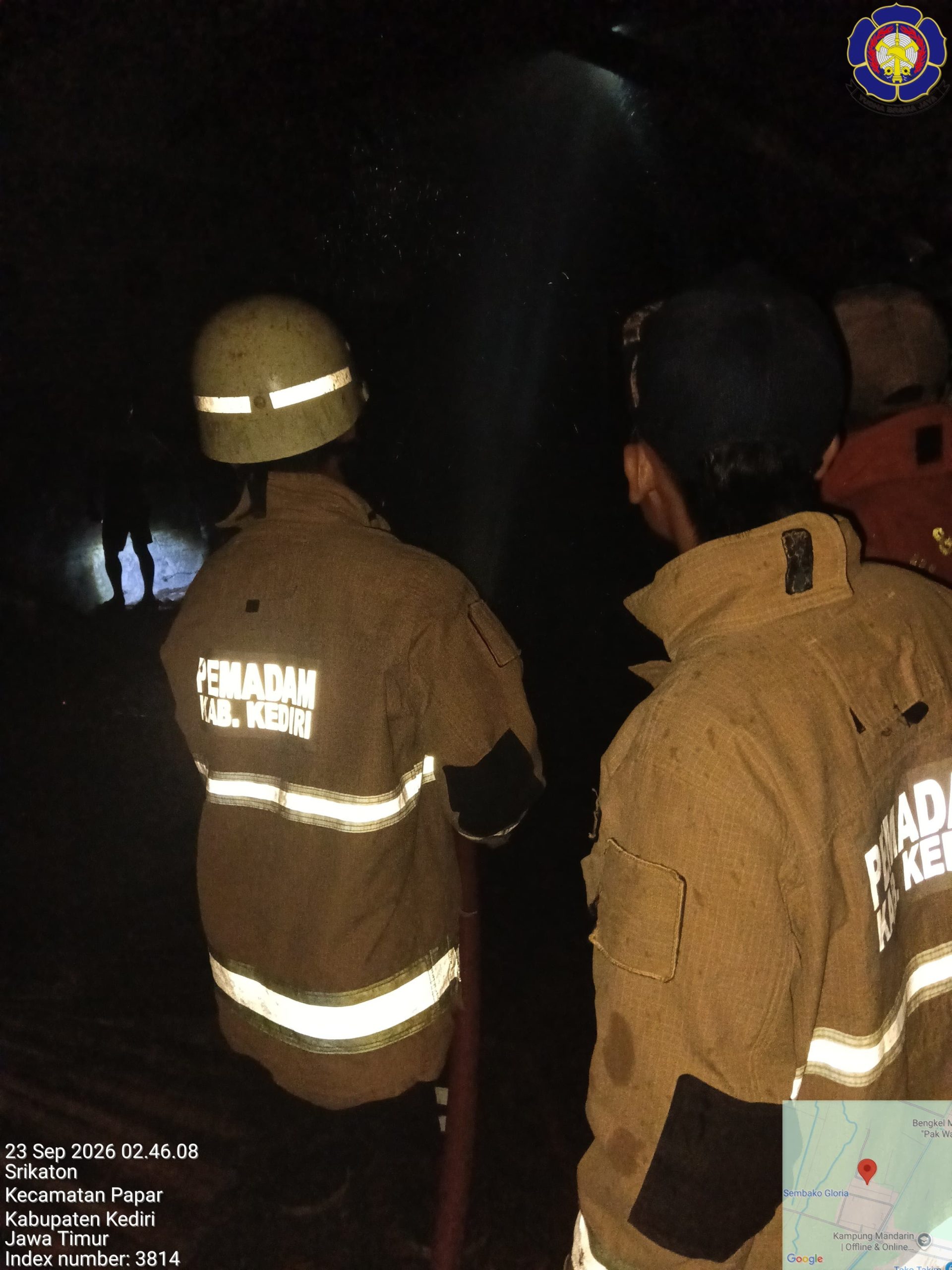 Diduga Korsleting Mesin Cuci, Bekas Kandang Sapi di Papar Kediri Terbakar