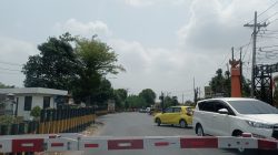 Nekad Terobos Palang Pintu Kereta di Ngadiluwih, Keselamatan Pengemudi Dipertaruhkan