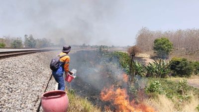 KAI Perketat Pengawasan Imbas Pembakaran Lahan, KA Kahuripan Blitar-Bandung Sempat Berhenti